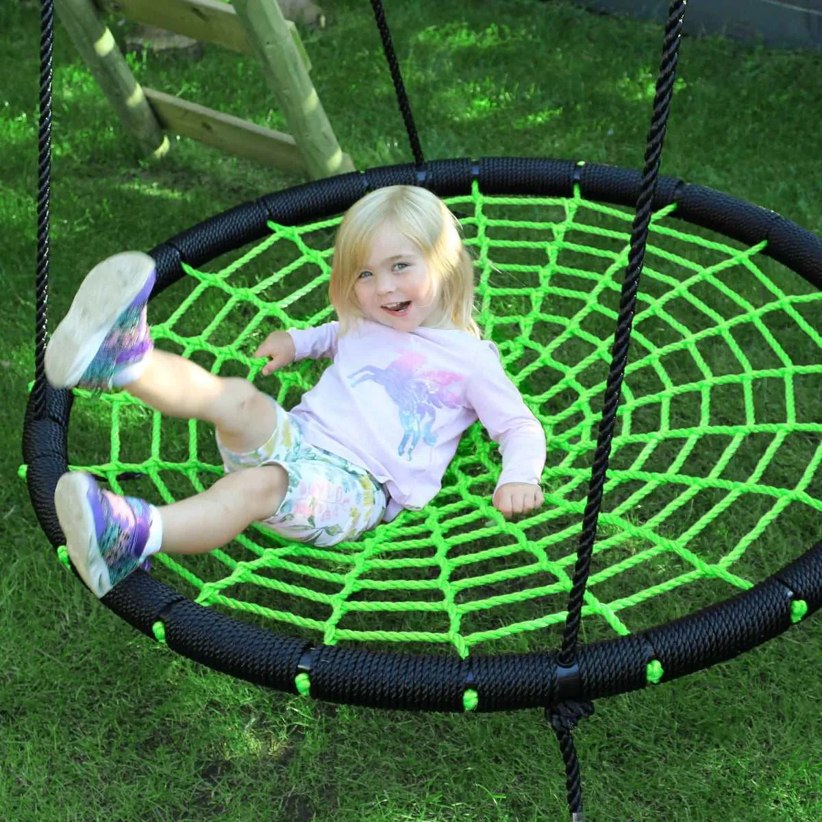 Go Wild 120cm Round Nest with Swing Seat