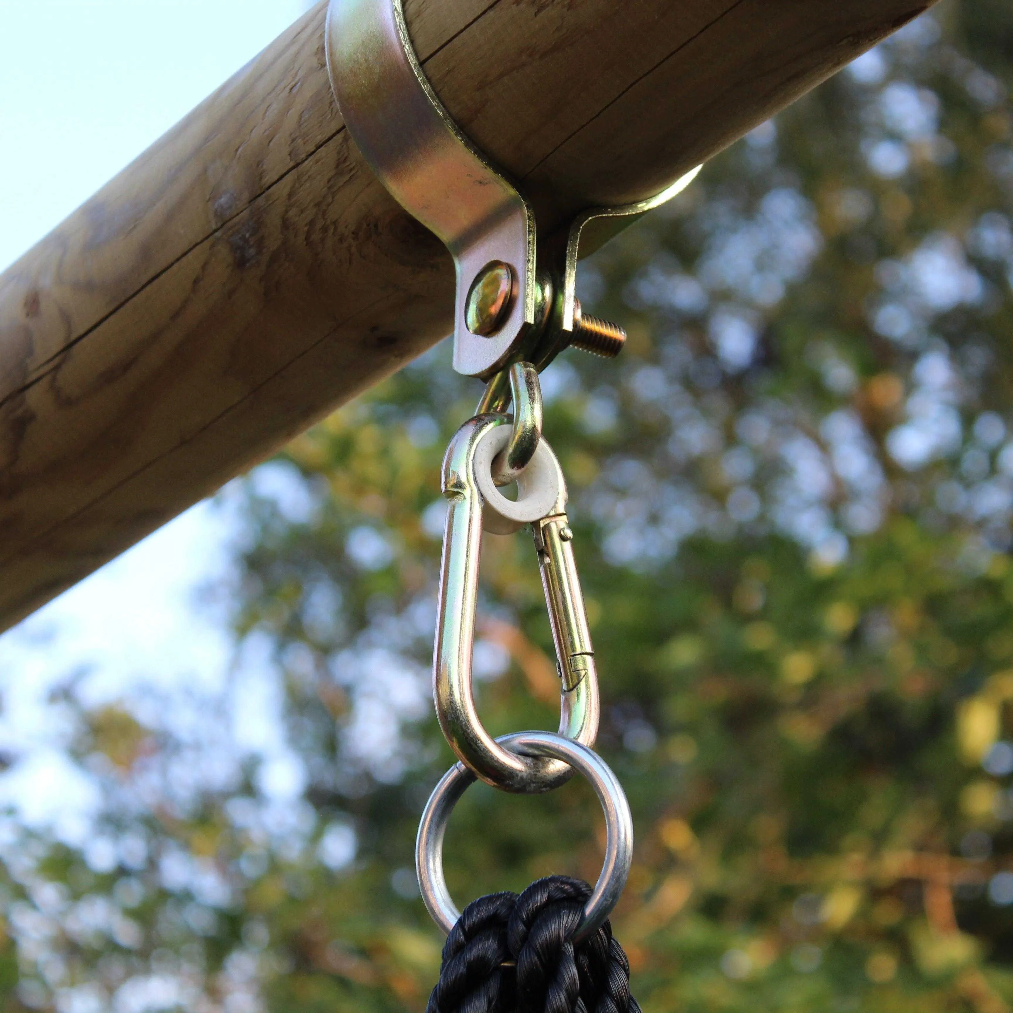 Go Wild 120cm Round Nest with Swing Seat